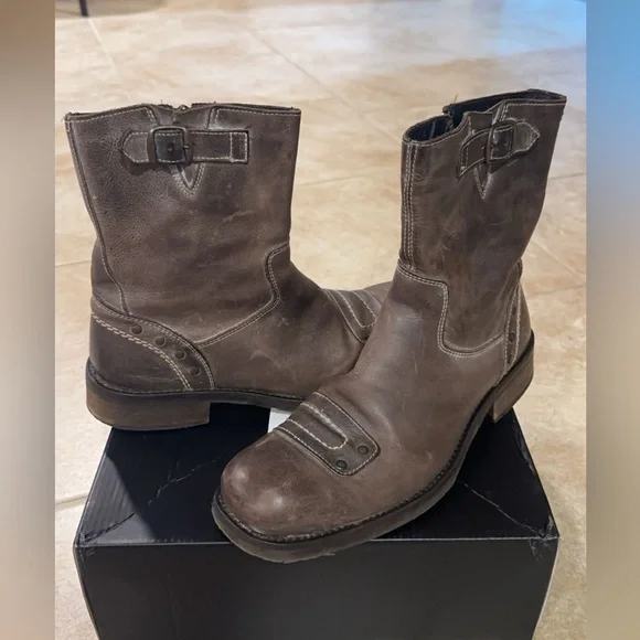 BullBoxer Boots - Picture 2 of 8